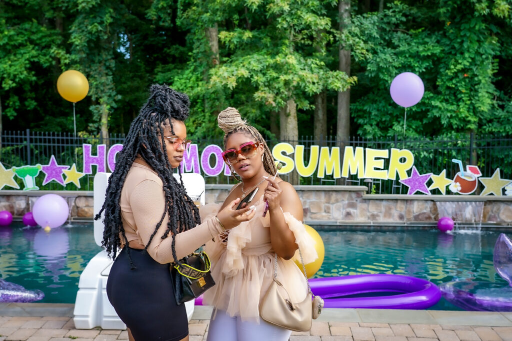 Hot Mom Summer Pool Party Recap – Fun Time Moms